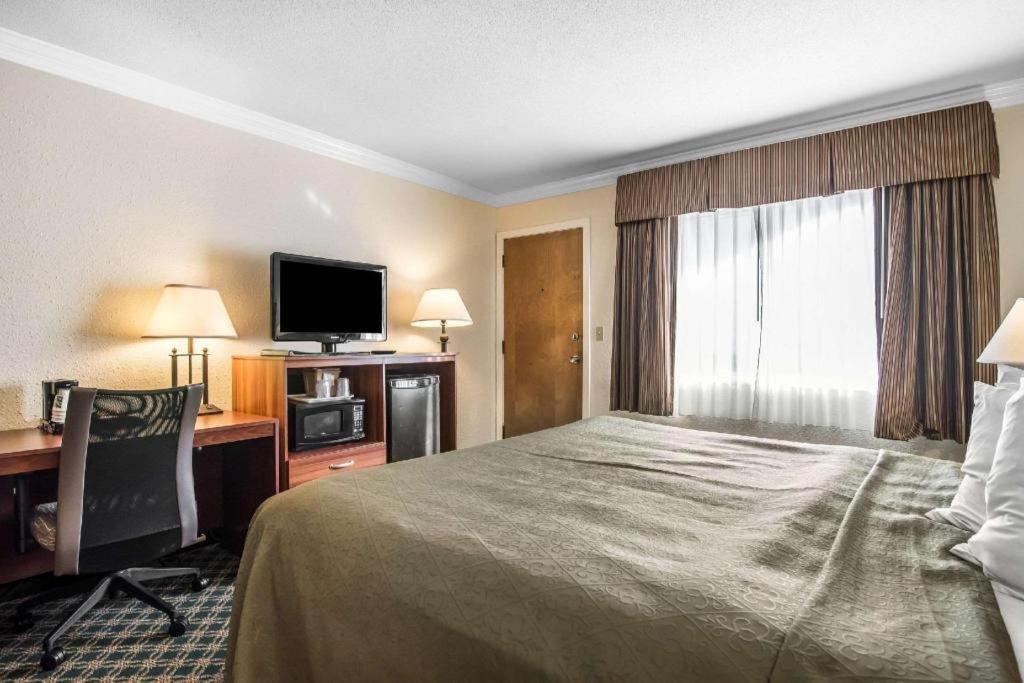 Quality Inn Rutland Buitenkant foto